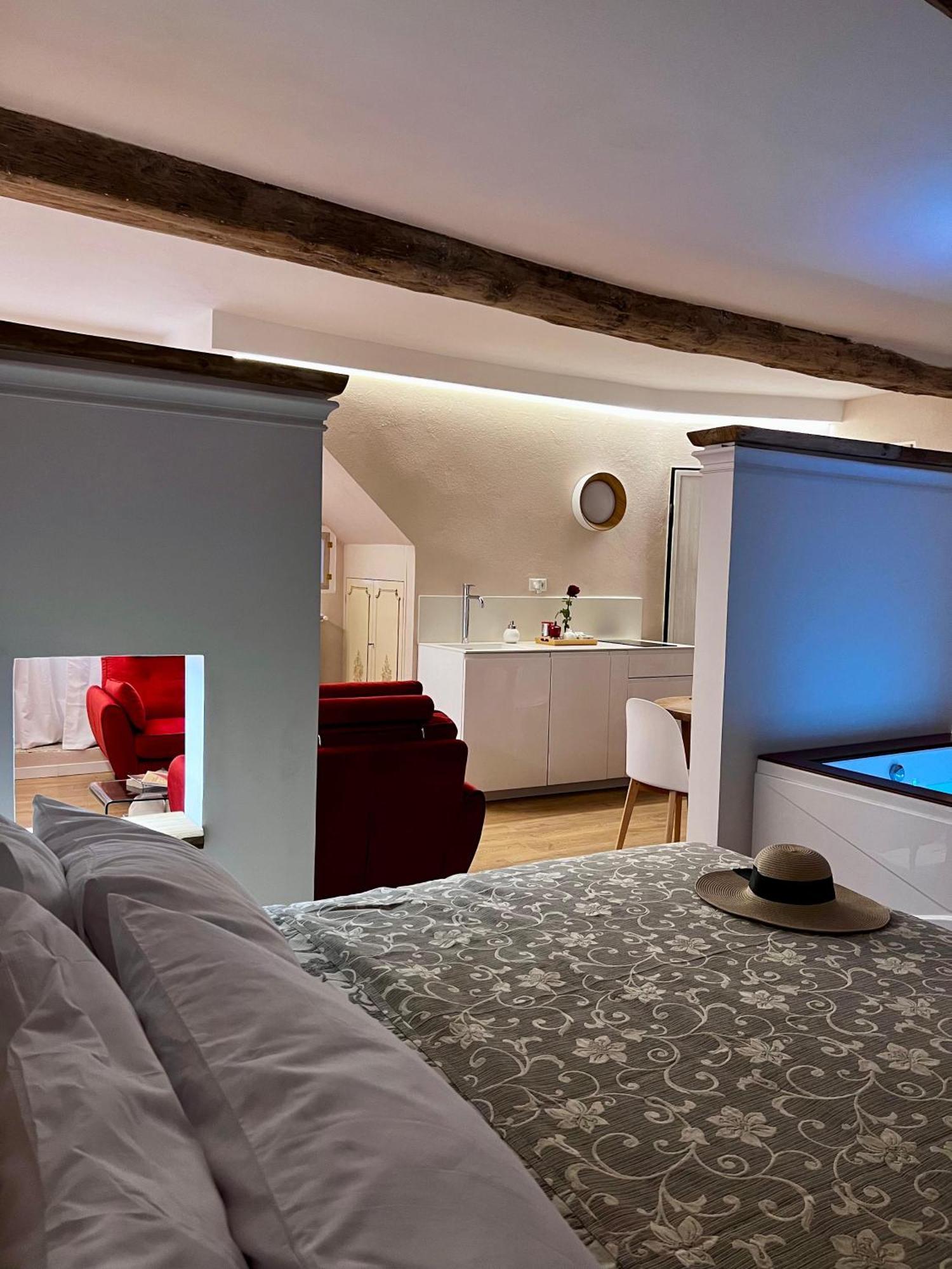 סוטרי Elena'S Suite מראה חיצוני תמונה